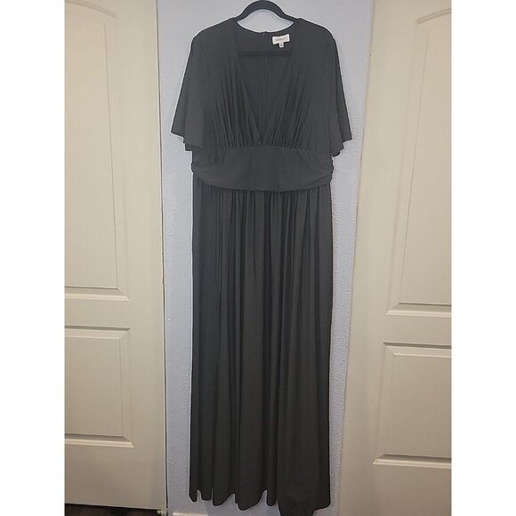 Faeriesty Dresses & Skirts - Faeriesty Women’s Black V-Neck Long Dress 3XL
